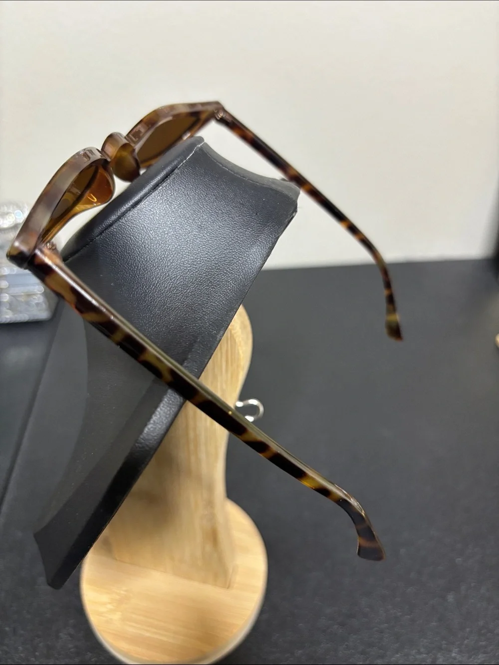 Tortoiseshell Cat-Eye Sunglasses in Brown Unique Cosplay